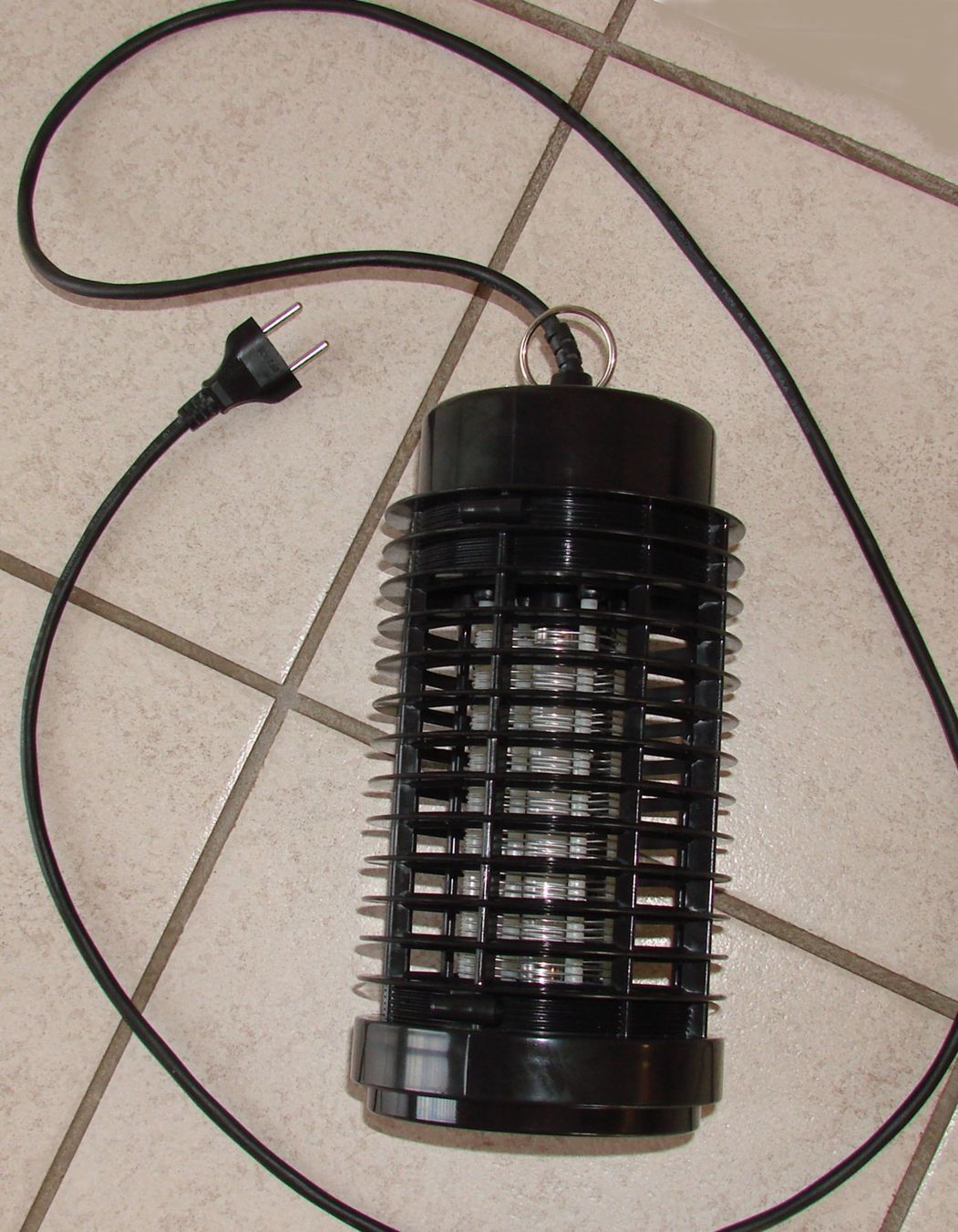 Sonstiges für Haushalt & Wohnen: Anti-Mücken-Lampe – Gebraucht aus Mur (Vully) VD von moonranger 1