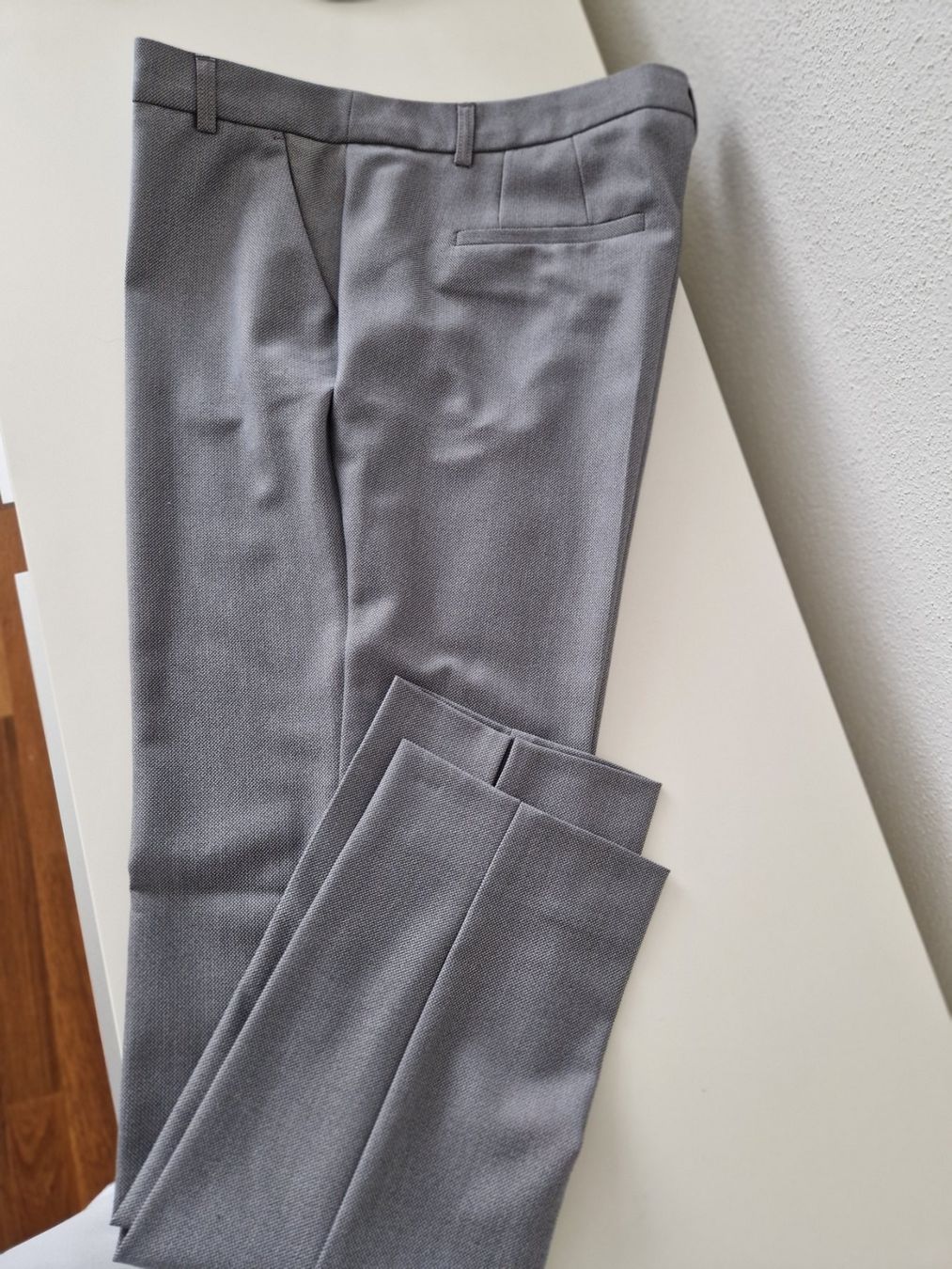 Esprit Pantaloni: Business Damenhose Esprit – Usato da Wettingen venduto da kruemi 3