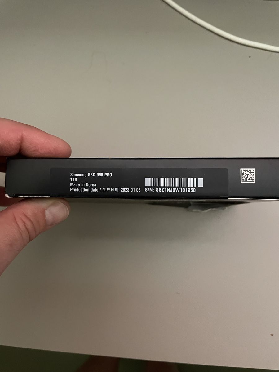 Componenti elettronici: Samsung 990 pro 1TB – Usato da Hochfelden venduto da Kinga69 2