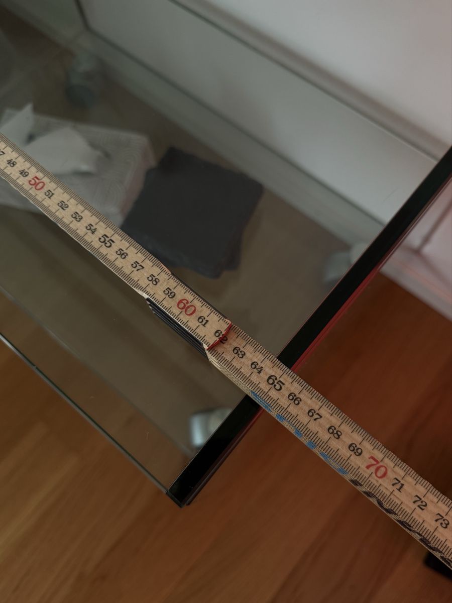 Tische: Glastisch auf Rollen – Gebraucht aus Winterthur von ste_5vfj 4
