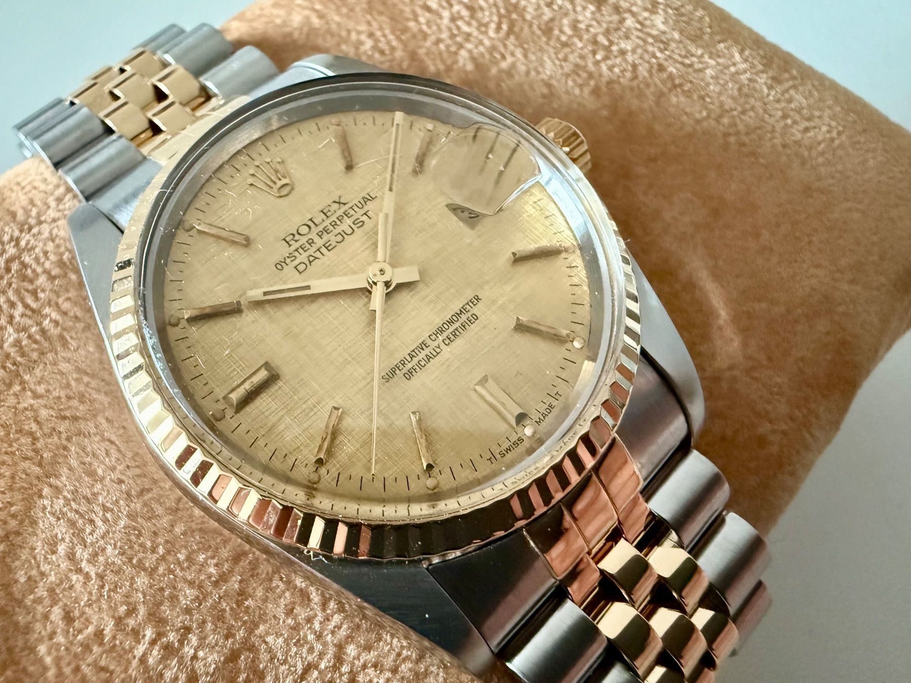 Rolex Uhren: ROLEX Datejust 36, 16013, “Linen Dial”, Automatic, Jubilé – Gebraucht aus Le Mont-sur-Lausanne von LycaGallery 3