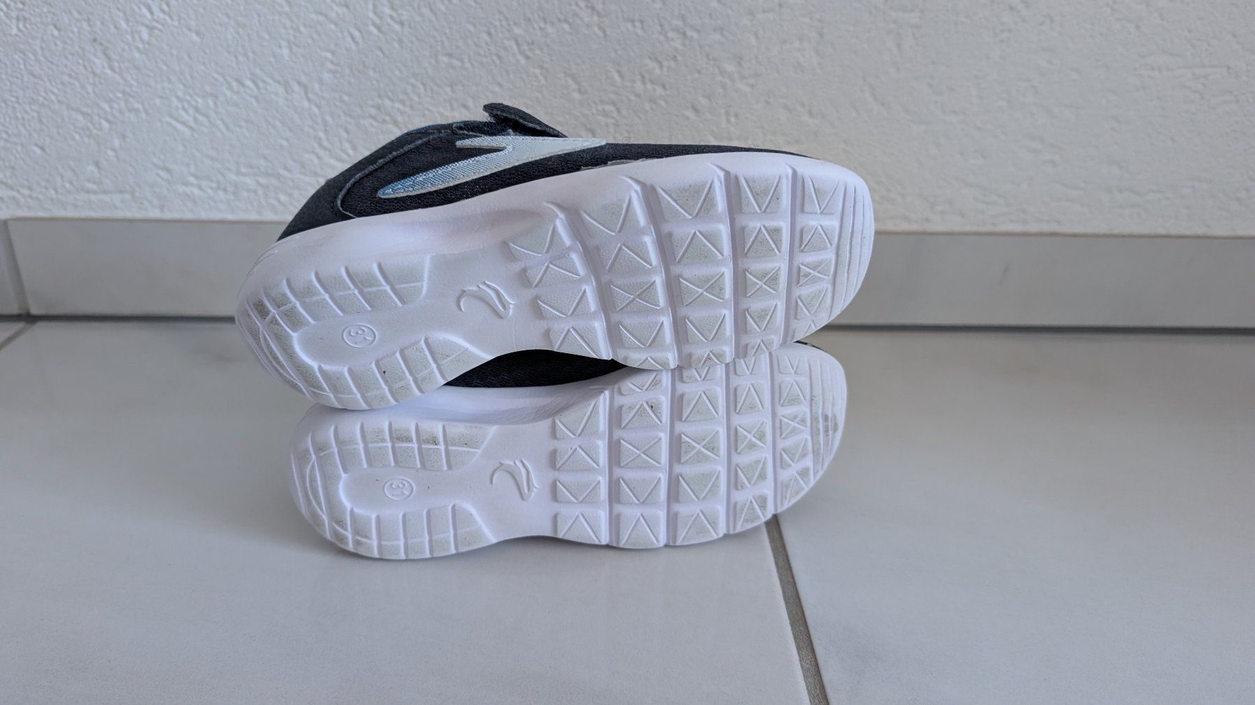 Dosenbach Scarpe per ragazzi: Vty Sneaker - Gr. 31 – Usato da Oberwil-Lieli venduto da meipa3000 3