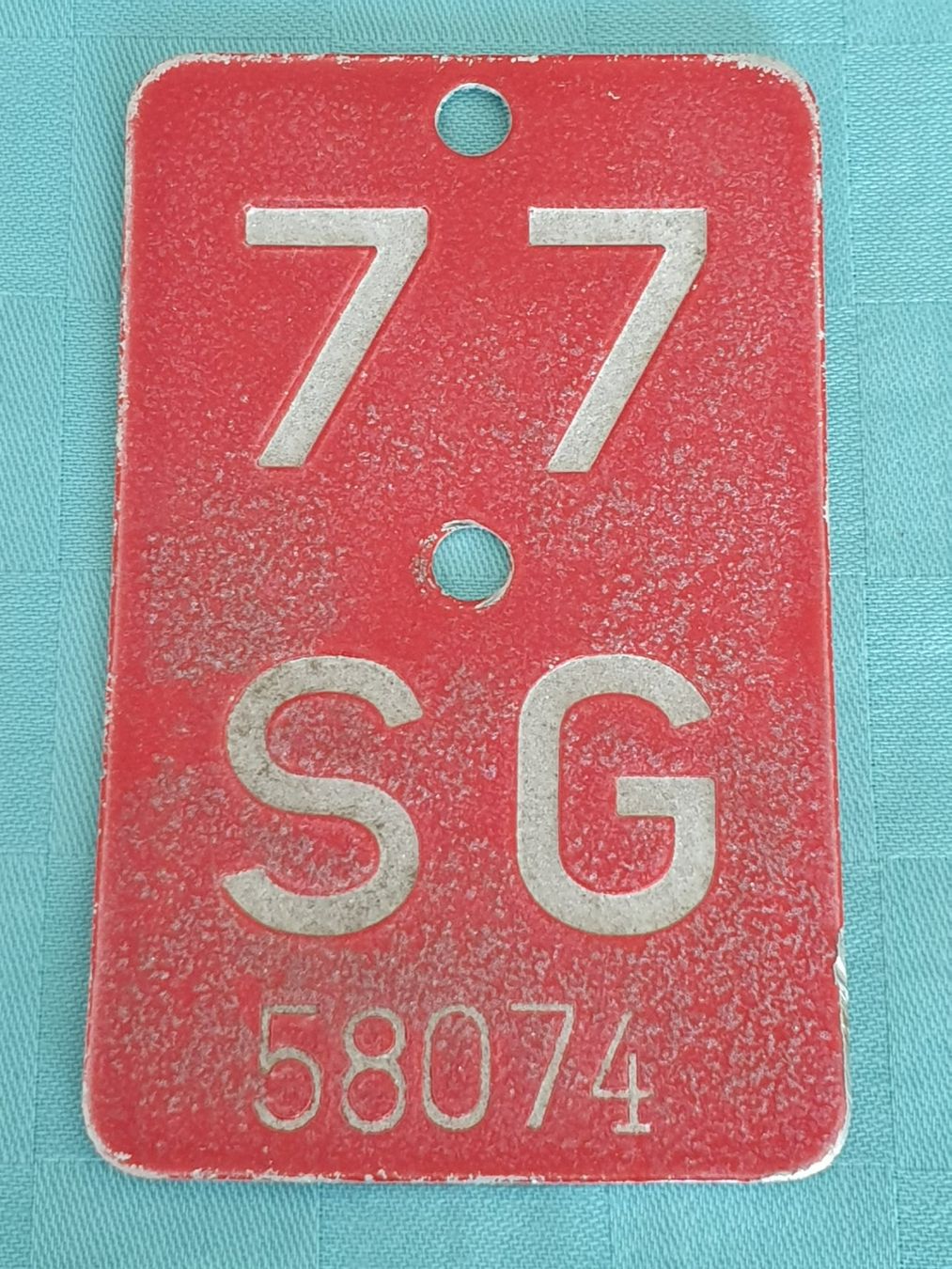 Insegne: Fahrradnummer Velonummer SG 77 – Usato da Mörschwil venduto da spirspi