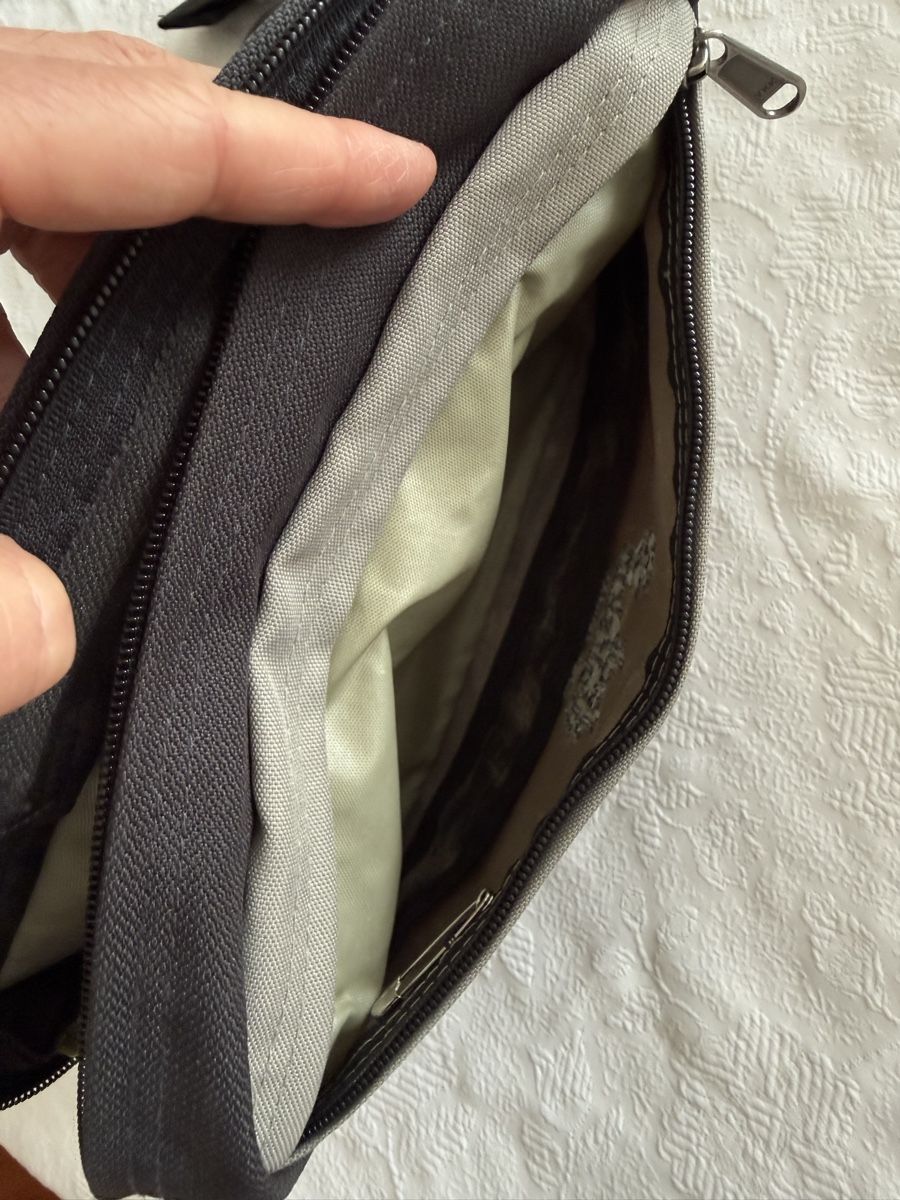 Sacs: Jack Wolfskin Tasche - Bauchtasche – D'occasion à Uster par Schangnau87 6