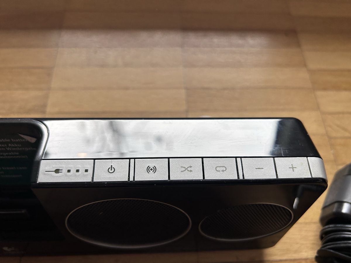 Docking station: Logitech Doking Station für alte iPod/iPhone – Usato da Zürich venduto da funkateer 2