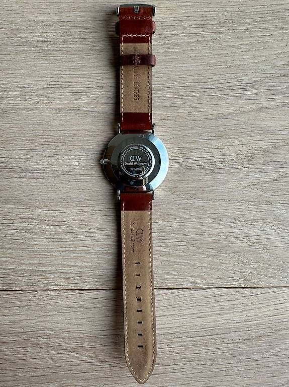 Orologi: Armbanduhr - Daniel Wellington – Usato da Rotkreuz venduto da ChlineMassa 1
