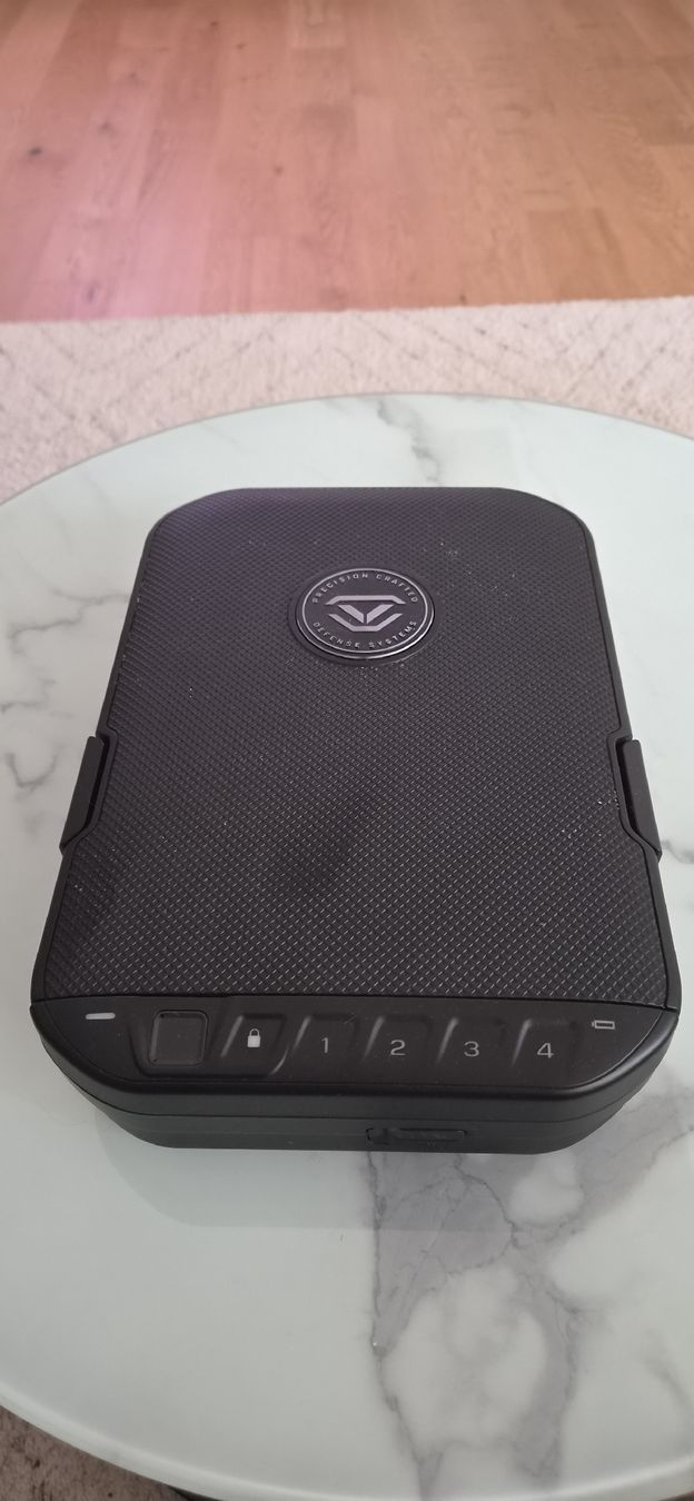 Tresor: Waffensafe/Sicherheitsbox mit Pin und Fingerabdruck – Gebraucht aus Gerzensee von Omeisel