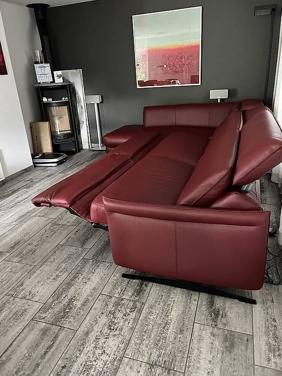 Sofas: Ecksofa mit zwei elektrisch verstellbar Relaxfunktionen. – Gebraucht aus Untersiggenthal von Womamina 1
