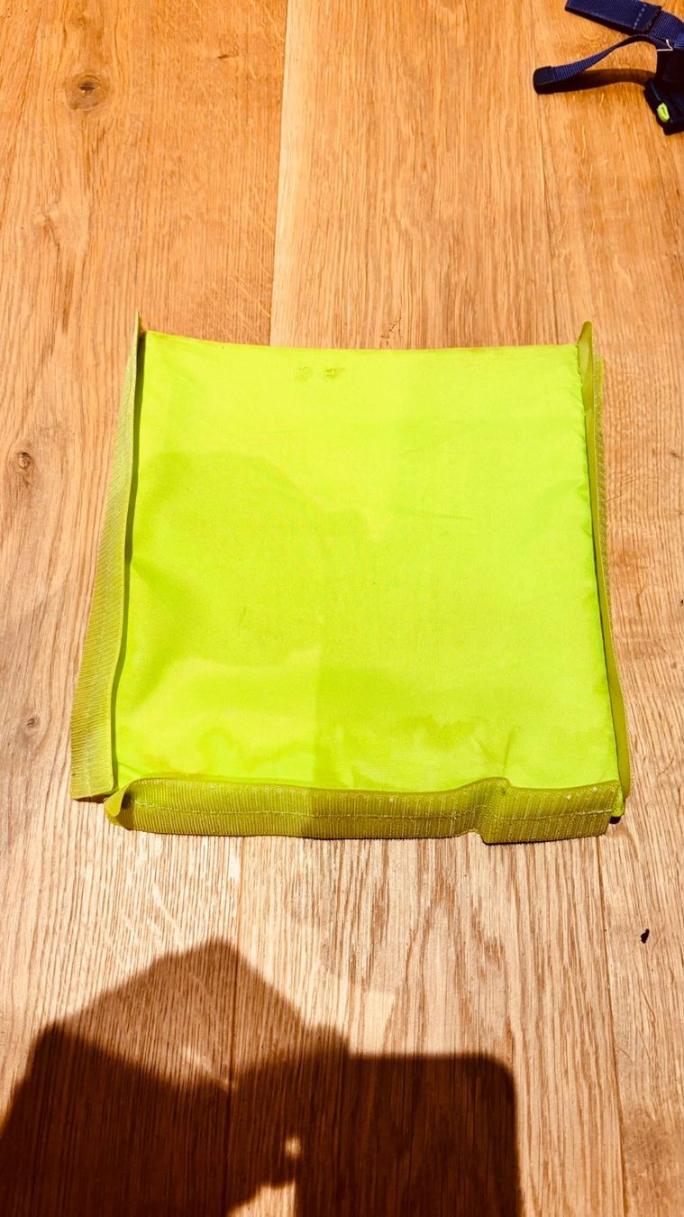 Ergobag Zaini: Ergobag Cubo Schulthek mit Sternenmotiv – Usato da Hinwil venduto da Oler 4
