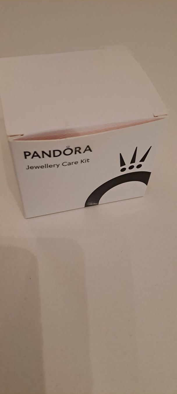 Pandora Orecchini pendenti & Orecchini a lobo: PANDORA Creolen mit CHARMS – Nuovo (secondo la descrizione) da Zürich venduto da cla_pb5j 4