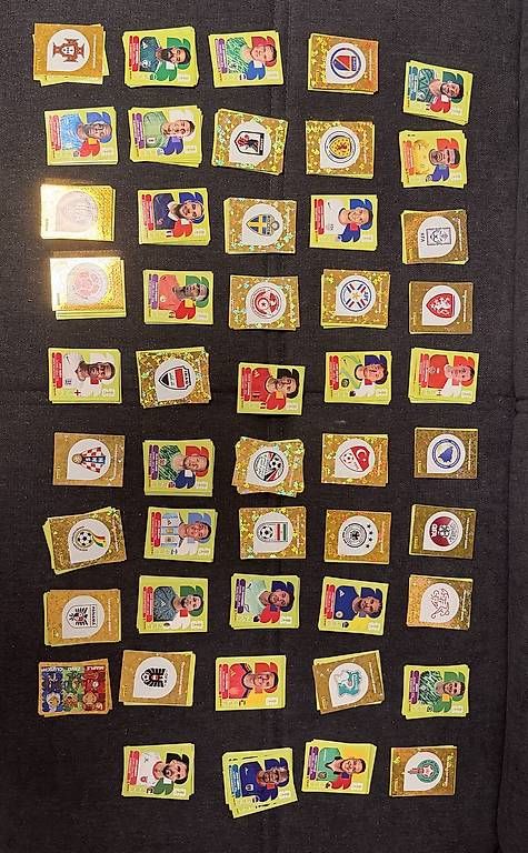 Panini Carte collezionabili: Panini Sticker 2026 Doppelten-Liste – Nuovo (secondo la descrizione) da Liestal venduto da arl_6tv7 2