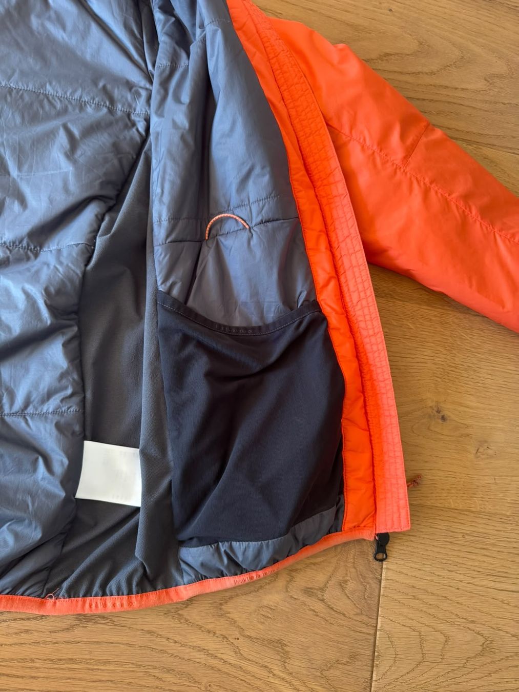 Peak Performance Giacche: PEAK PERFORMANCE Damen Jacke, Grösse L – Usato da Thayngen venduto da Liv-24 4