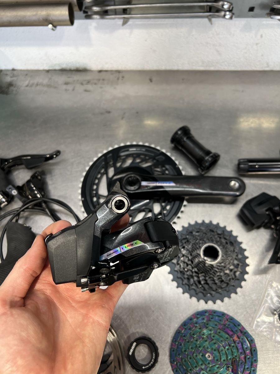 Sram Pièces détachées: Sram Force AXS 2x12 Groupset – Neuf (Voir description) à Bern par 35_bbw 4