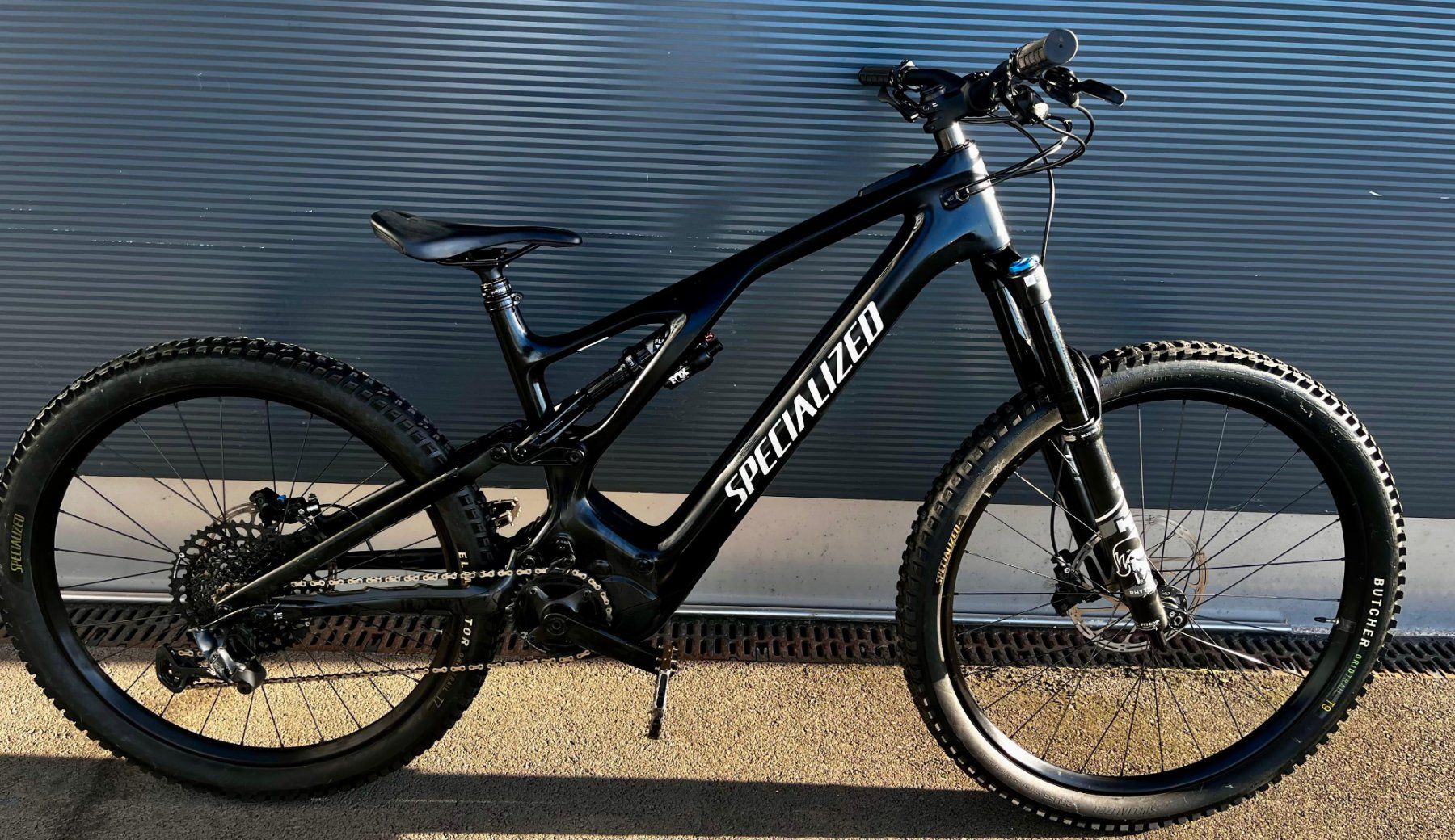700wh Spezialized Turbo Levo Expert Carbon S5 UVP 12 800chf (Neu ...