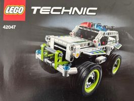 LEGO Technic 42047 - Polizei Einsatzfahrzeug