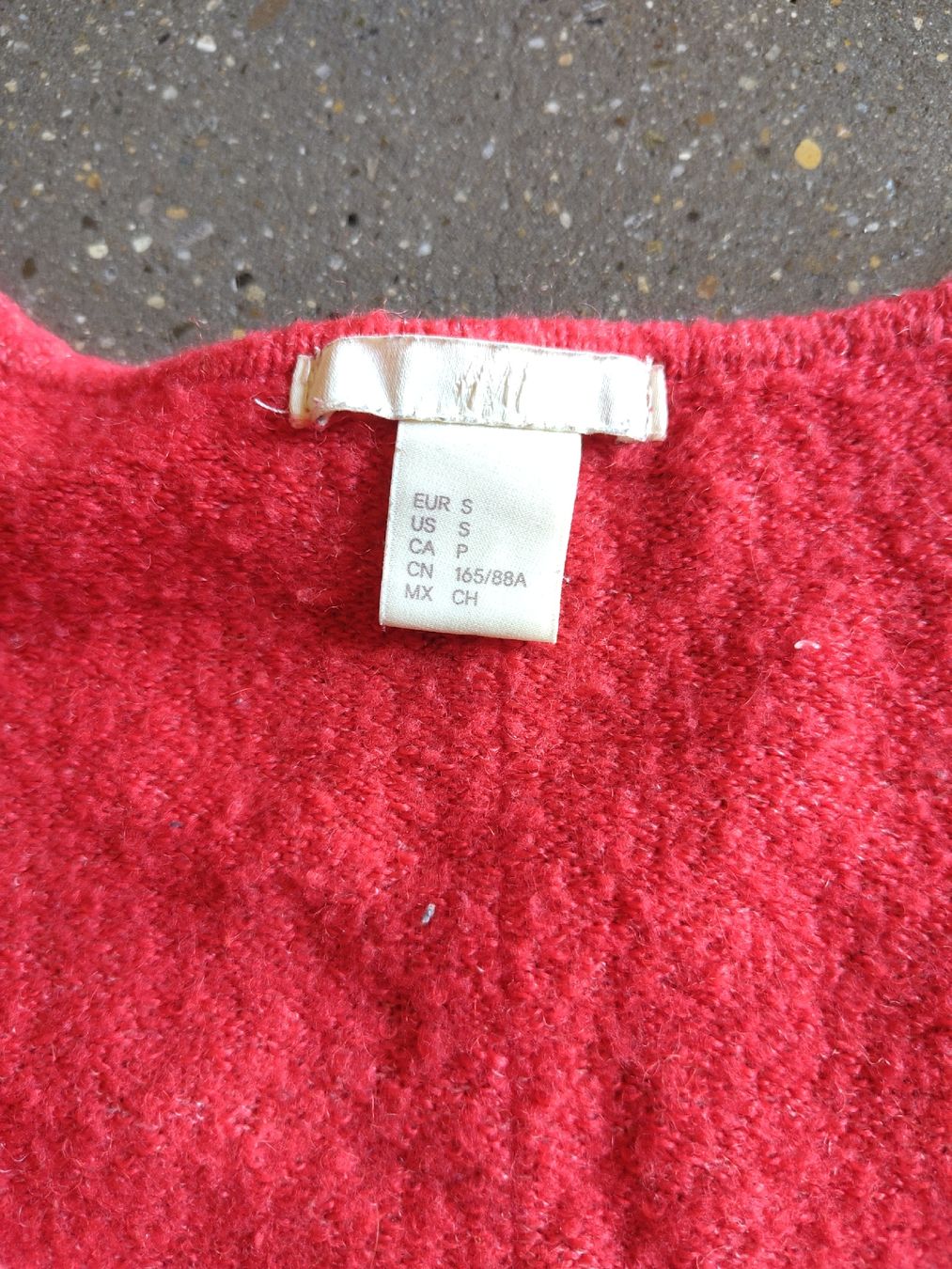 H&M Maglioni & Felpe: Roter Pullover – Usato da Zürich venduto da aurelie.99 1