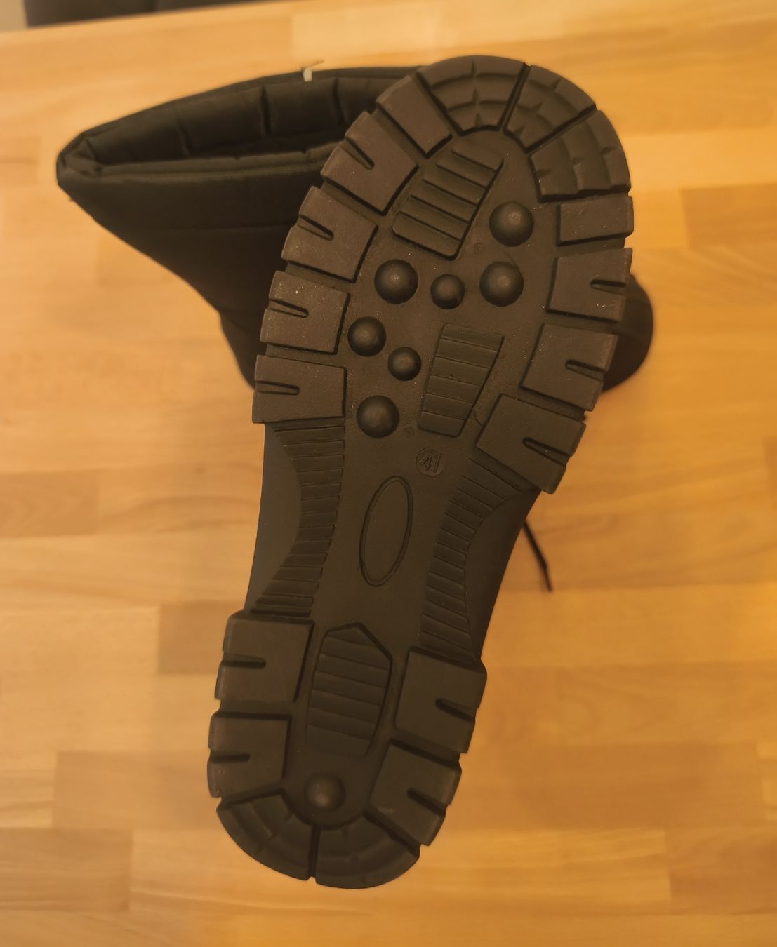 Scarpe da uomo: Atrium Thermo Stiefel / Winter Gr.41 – Nuovo e nell'imballaggio originale da Bühler venduto da DealHaus_Ostschweiz 4