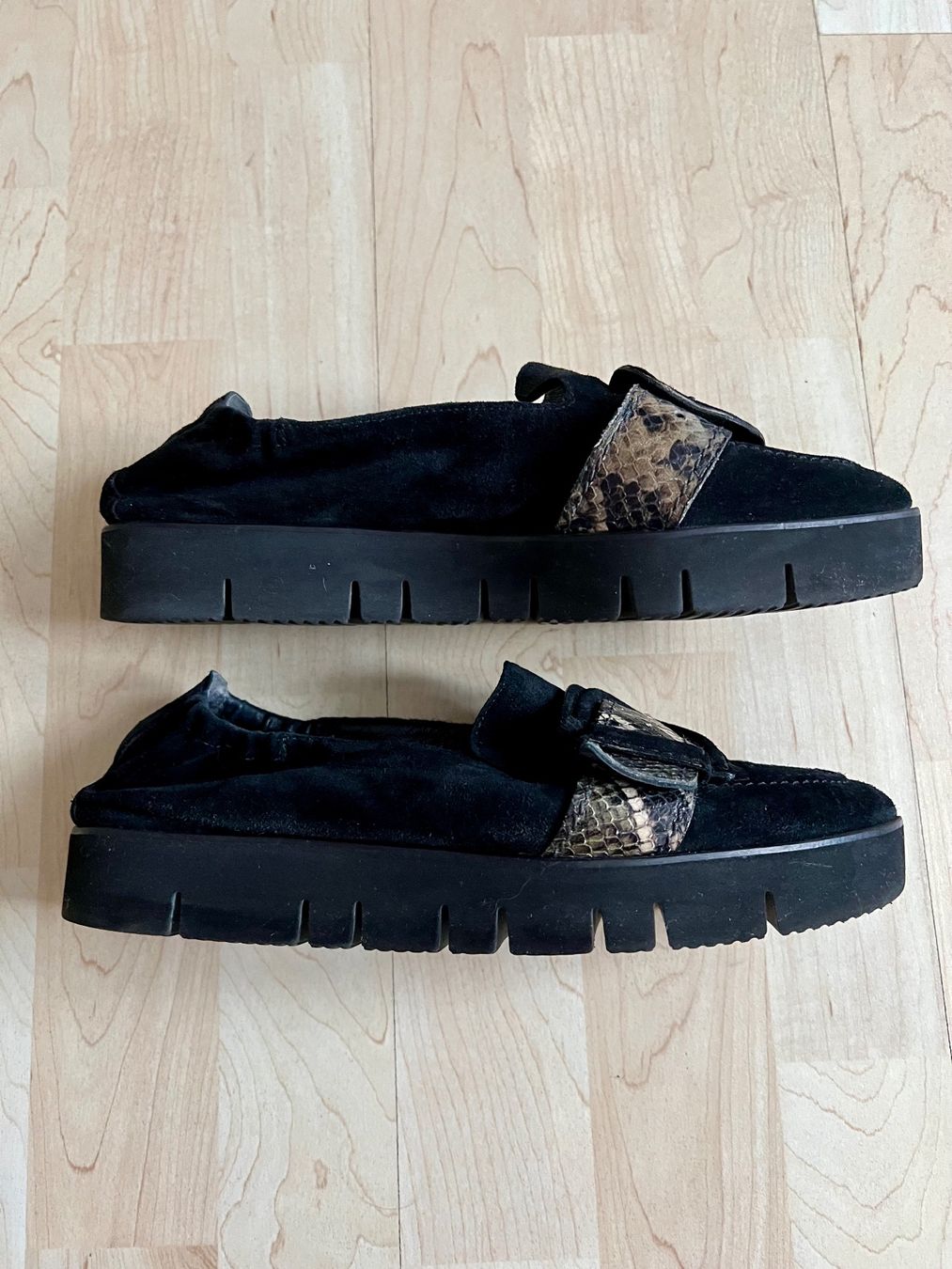 Kennel + Schmenger Damenschuhe: Kennel & Schmenger Slipper 39.5 schwarz Python 🖤🐍 – Gebraucht aus Hägendorf von Gattonella 1