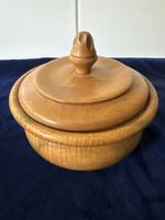 Schatulle, Holzdose mit Deckel Naturholz rund guter Zustand