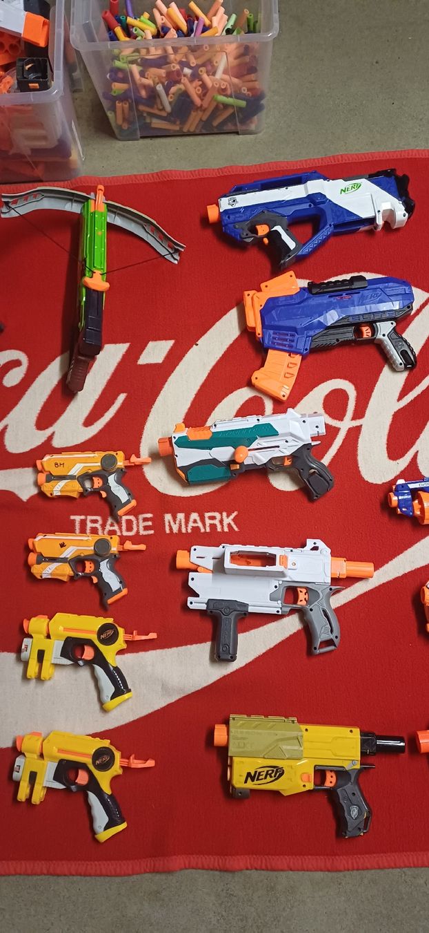 Nerf Jouets: Prix négociable : Nerf x30 & accessoires – D'occasion à Lussy FR par vic_9mft 2