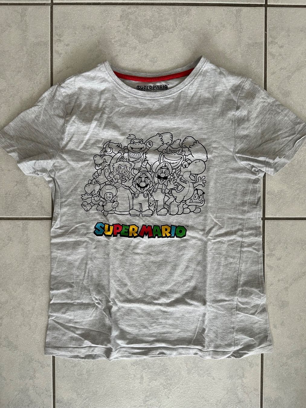 T-shirt: Super Mario T-Shirt – Nuovo (secondo la descrizione) da Dierikon venduto da Butcherboy