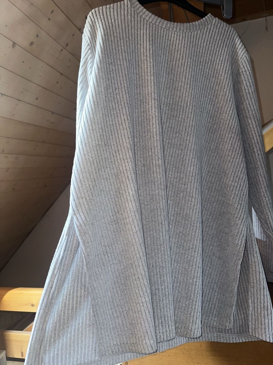 Shein Lotti di vestiti: 2er Set: Oberteil & Hose, NEU, 3XL – Nuovo (secondo la descrizione) da Gutenswil venduto da jus_nr7h 2