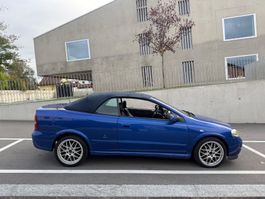 Opel Astra Cabrio 2.2 - 16V Bertone expertisée