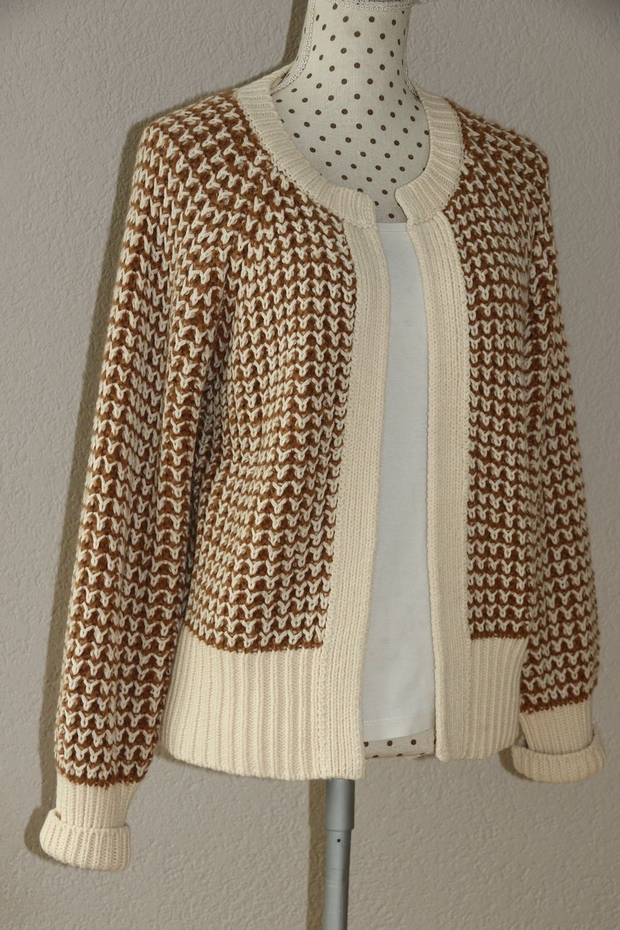 S.Oliver Giacche: Neue wunderschöne Strickjacke von S.OLIVER Gr.38 – Nuovo e nell'imballaggio originale da Oberwil-Lieli venduto da Svetlana28 1