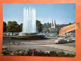 6000 luzern. Wagenbachbrunnen und Hofkirche.