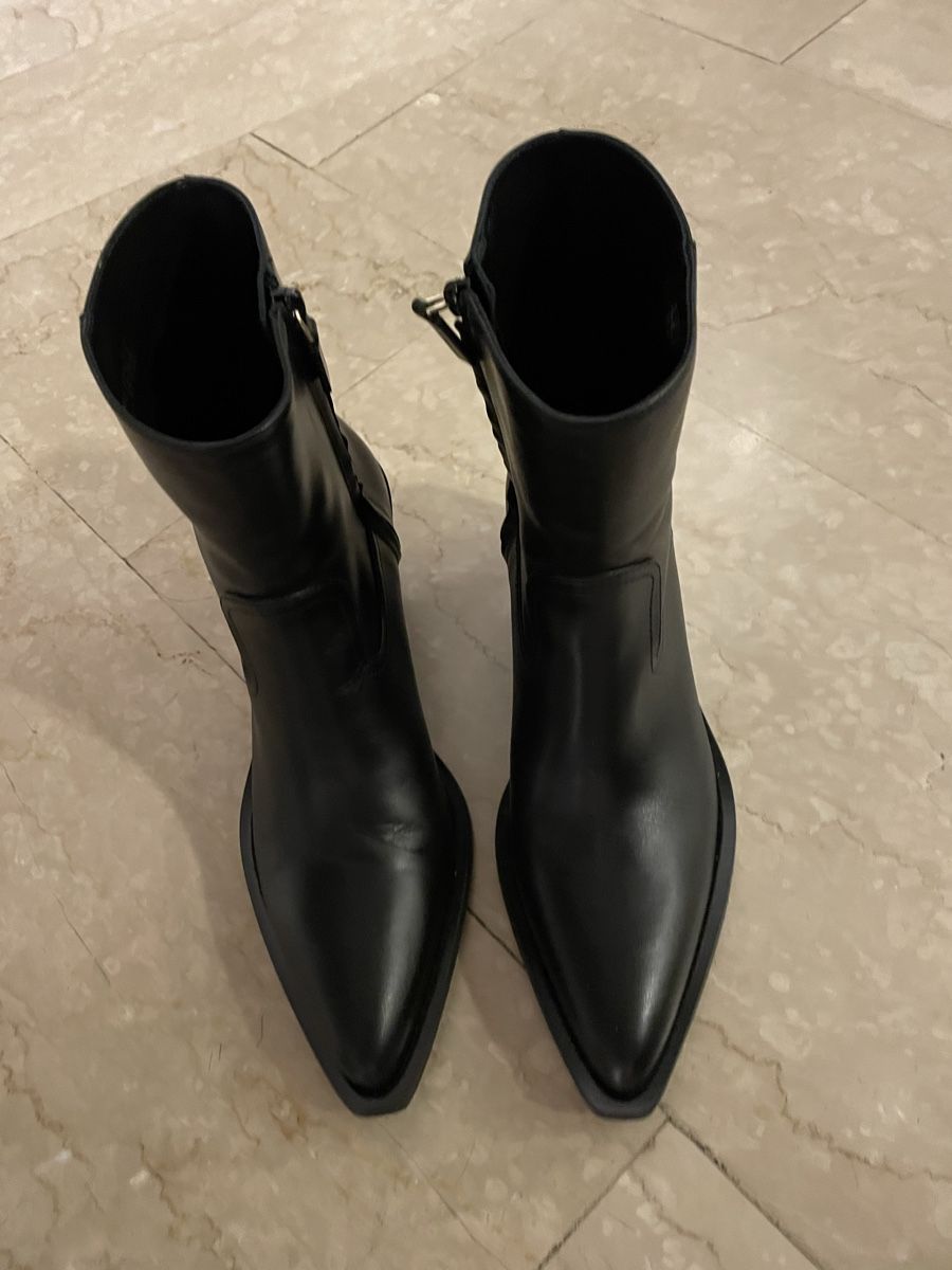 Stuart Weitzman Scarpe da donna: Bottine – Nuovo e nell'imballaggio originale da Fribourg venduto da BieneMaja3
