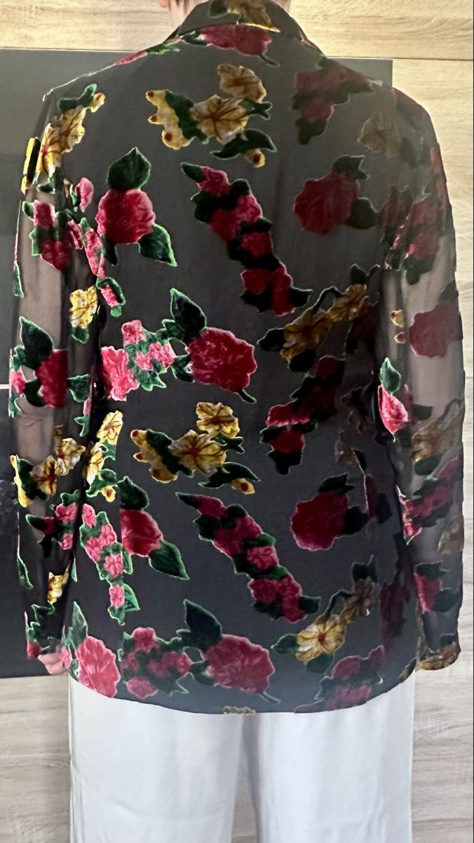 Camicette: Veste Monsoon noire à fleurs en velours. Taille 42. – Usato da Vuippens venduto da ale_6gkb 3