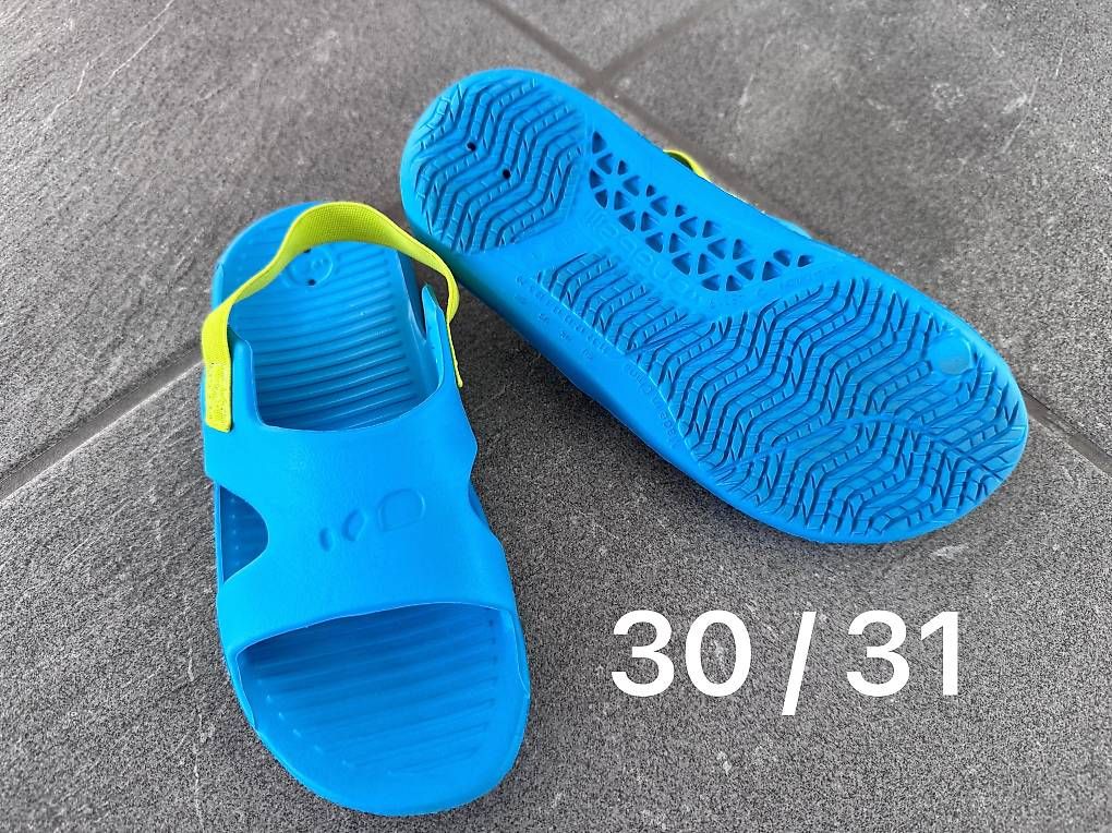 Decathlon Scarpe per ragazzi: Aqua-Schuhe Grösse 30 / 31 – Usato da Muri AG venduto da Scorpion84