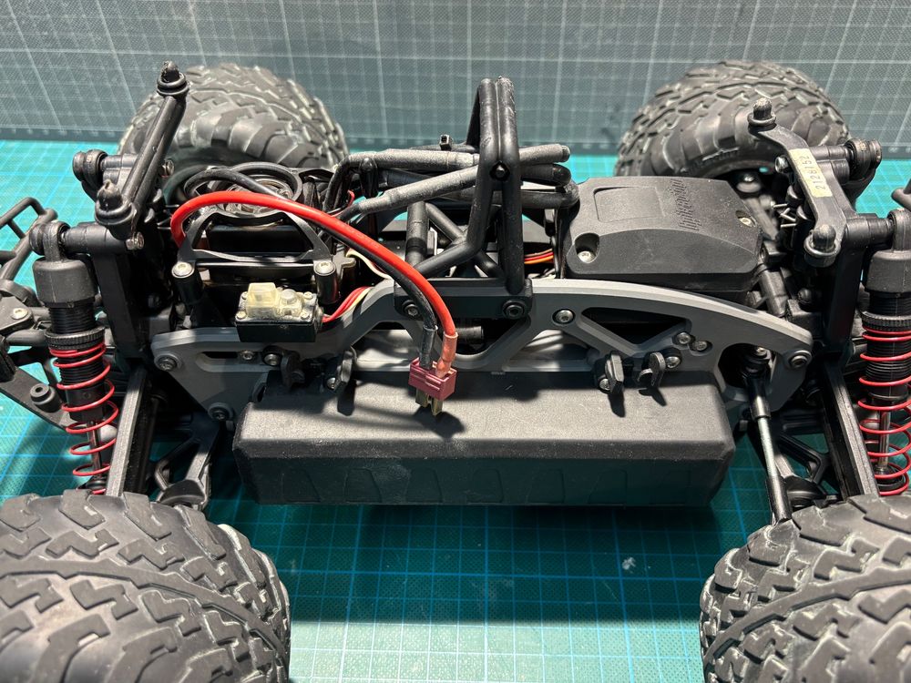 HPI Savage XS Flux (Usato) a Grüt (Gossau ZH) per CHF 160 – con