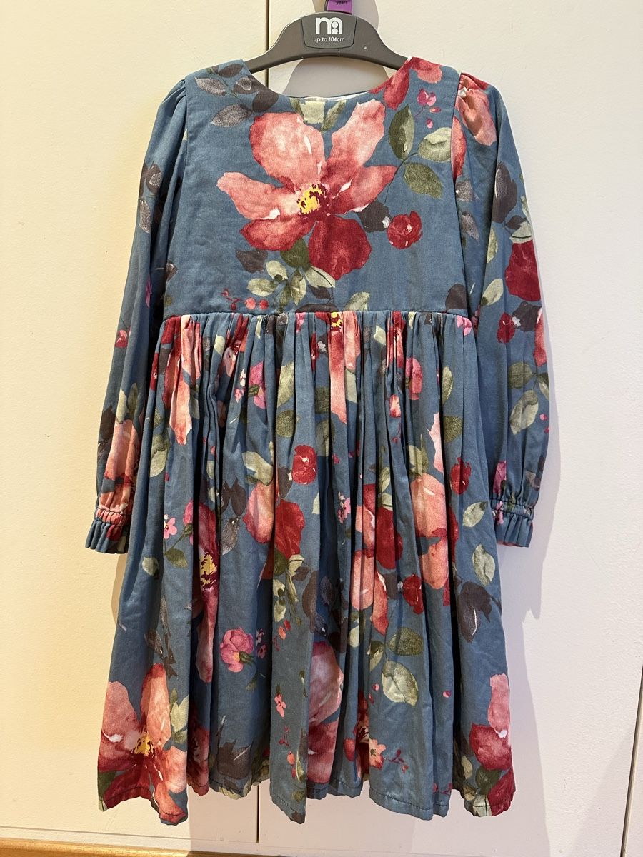 Kleider & Röcke: Kleid für Mädchen, Gr. 122 – Gebraucht aus Zürich von nad_z95g