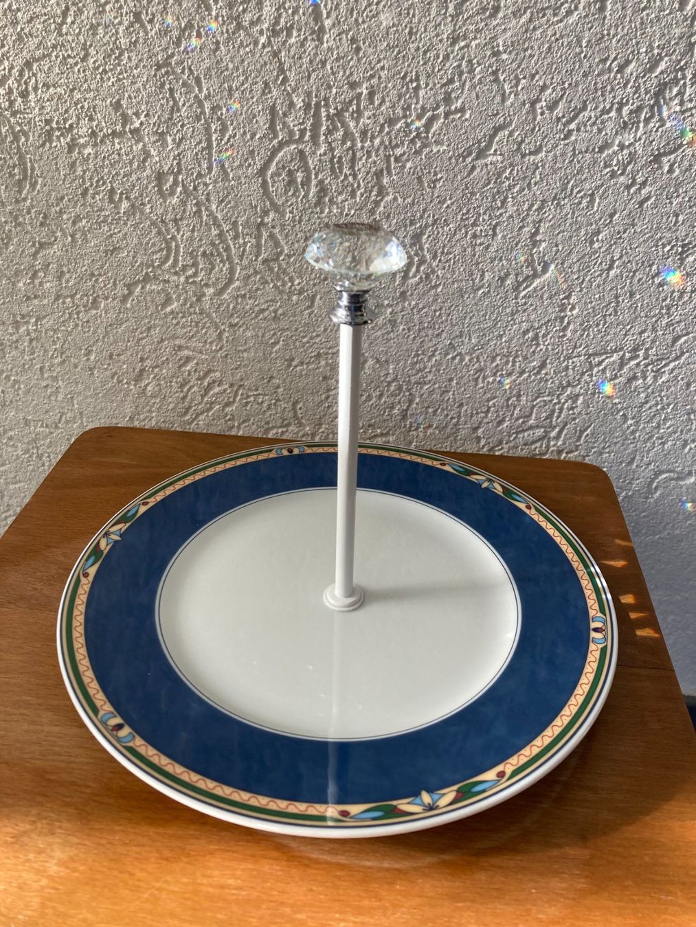 Piatti: Etagere mit geschliffenem Glaskopf – Usato da Subingen venduto da ArtBead