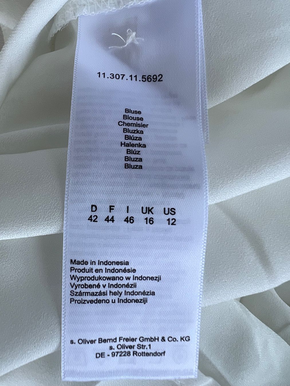 S.Oliver Camicette: A. Oliver Selection Luftige weisse Bluse Gr. 42 – Usato da Kilchberg ZH venduto da jul_d2j2 4