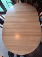 A vendre table de salle à manger + 6 chaises