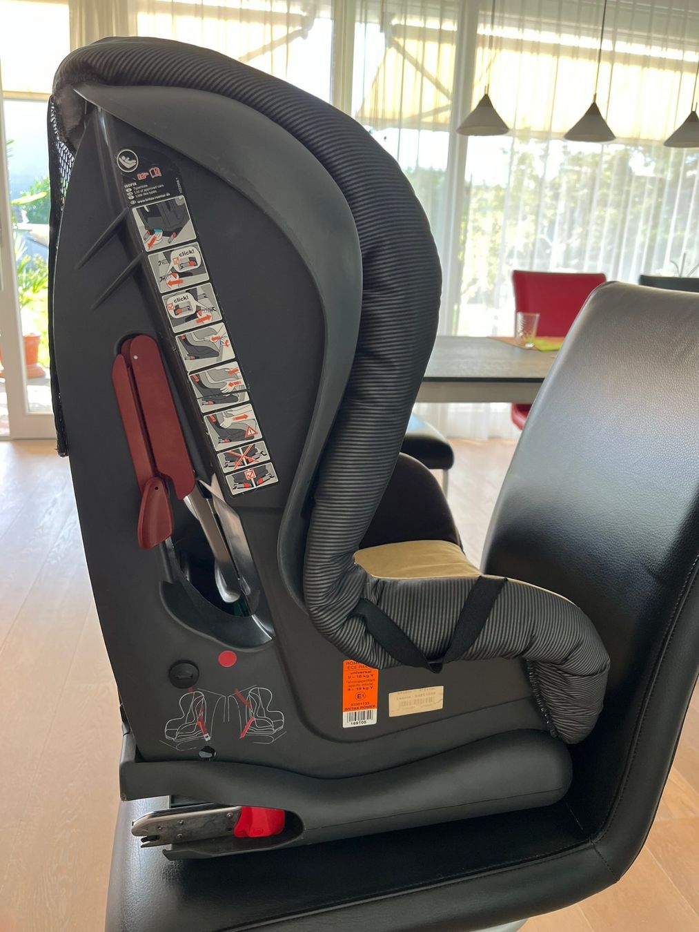 Seggiolini per auto: Römer  Kindersitz – Usato da Muri AG venduto da bimasent 2