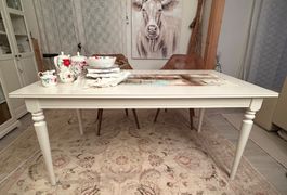 IKEA Tisch im Landhausstil