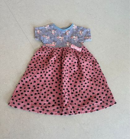 Sommerkleid Blumen & Pünktchen Grösse 98/104