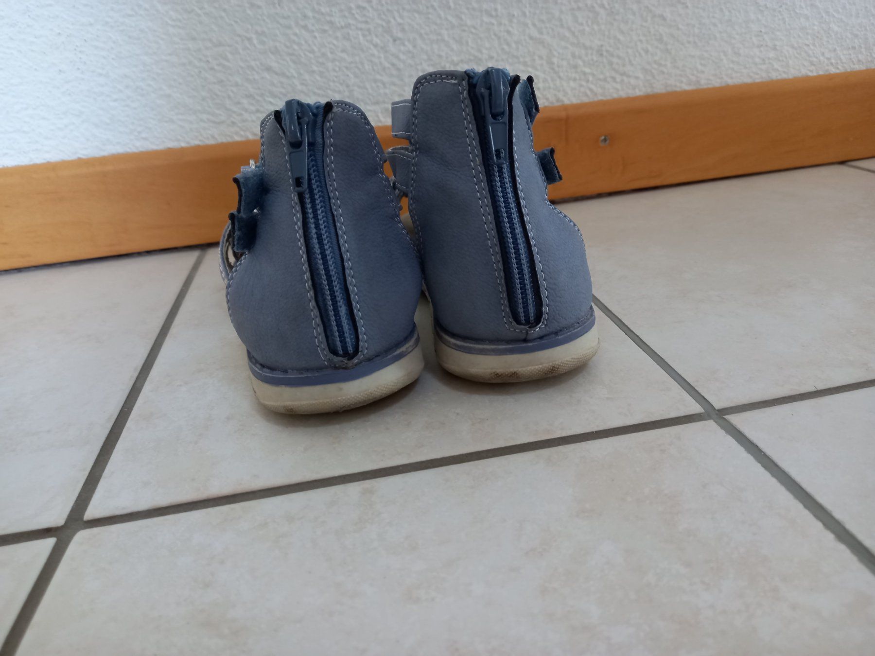 Scarpe per ragazze: Sandalen Gr.32 – Usato da Lengnau AG venduto da Mefari 3