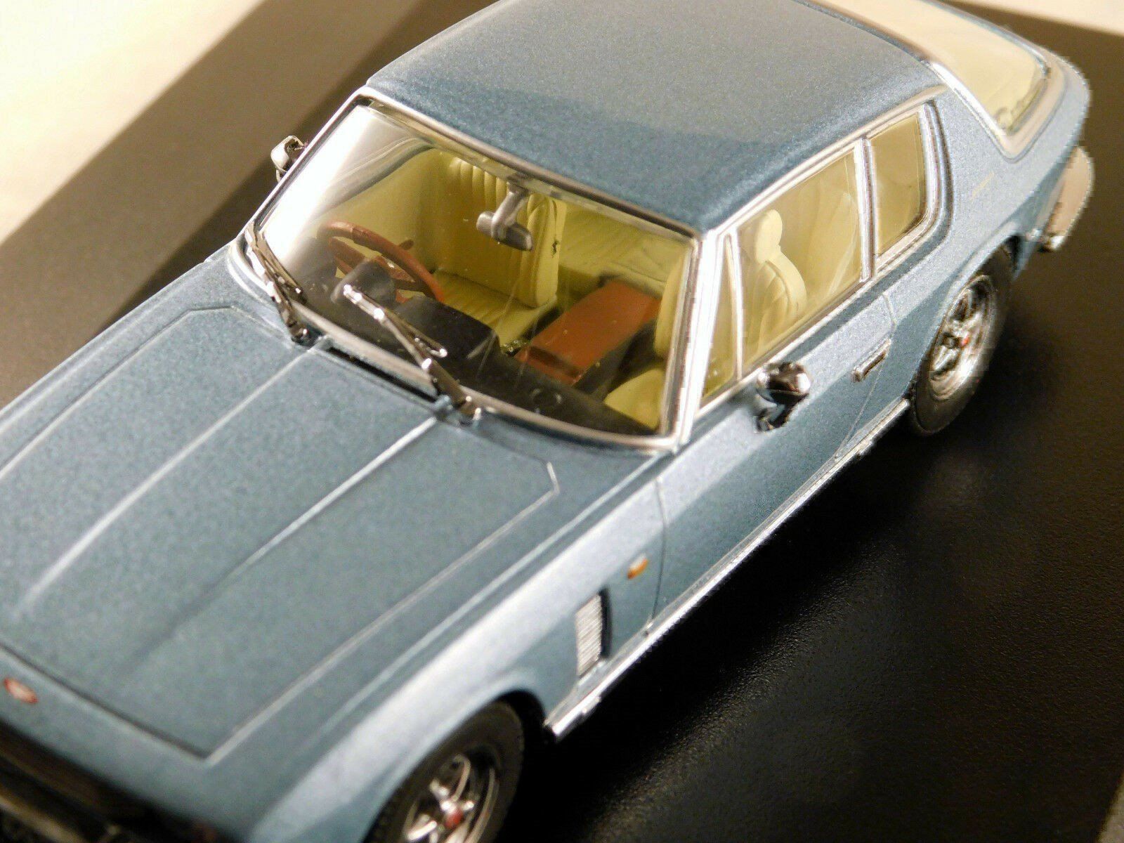Jensen Modellini d'auto: Jensen Interceptor MK I 1966-1969 RHD hellblau met.     1:43 – Nuovo e nell'imballaggio originale da Gerlafingen venduto da espero88 8
