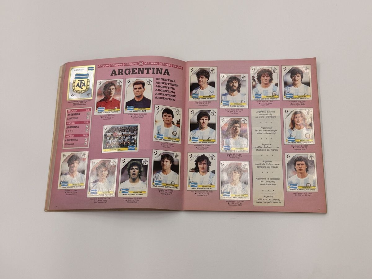 Panini Album: Album Panini Italia 90 -Complet - – Usato da Genève venduto da vintageMC 5