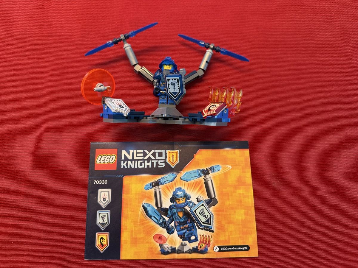 Lego Kit di costruzioni: LEGO Nexo Knights - 70330 - Ultimate Clay aus 2016 – Usato da Kloten venduto da Mak10auto 2