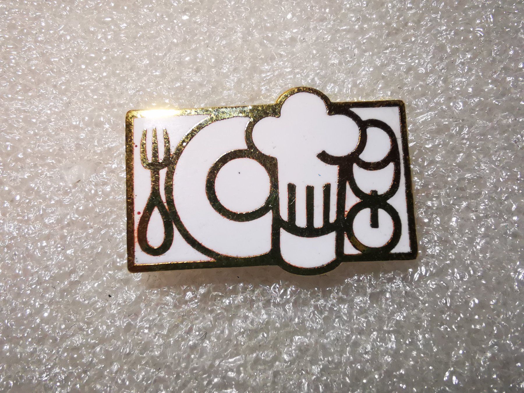 Plaketten & Abzeichen: Ansteckpin 12: Migros Restaurant – Gebraucht aus Oppligen von Pin-Fall-Shop