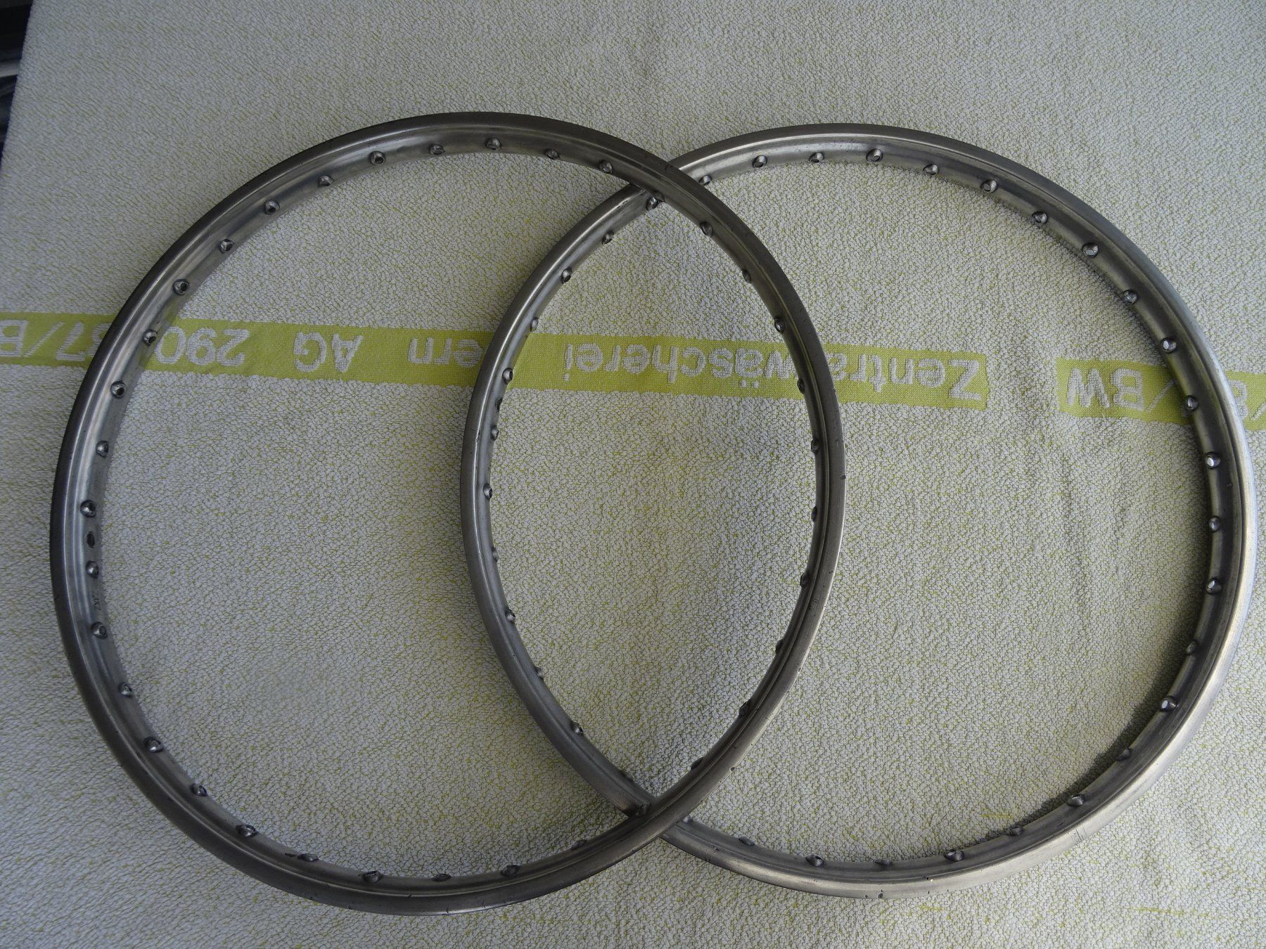 Sachs Ciclomotori: Alufelgen 23" x 2" Altenburger – Usato da Brittnau venduto da raulita