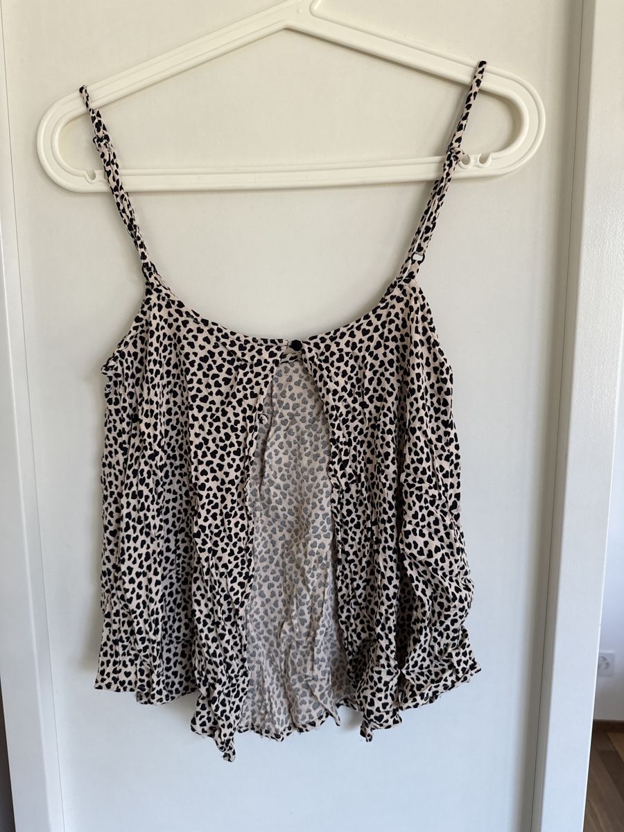 Zara Top: Zara Top mit Herzen Grösse S – Usato da Basel venduto da selinalivia 3