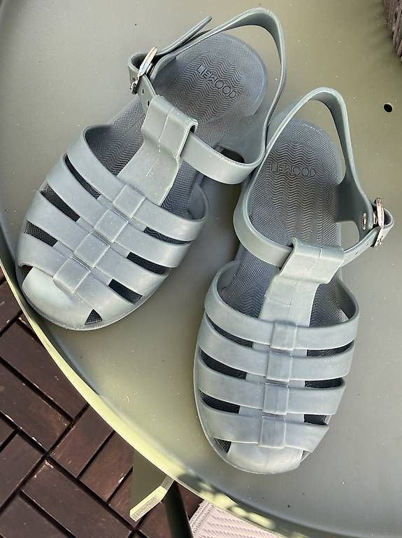 Scarpe per ragazzi: Crocs & Liewood Sandalen – Usato da Adliswil venduto da curly07 1