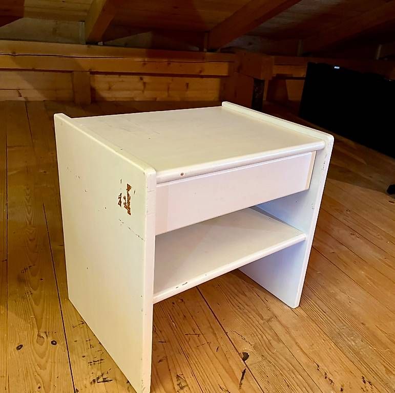 Nachttische: NACHTTISCH  ZUM VERSCHÖNERN – Gebraucht aus Thun von amaretti25 1