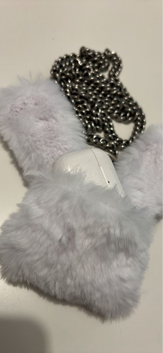 Balenciaga Taschen für Damen: Fluffy Airp White – Gebraucht aus Paradiso von bar_bj6x